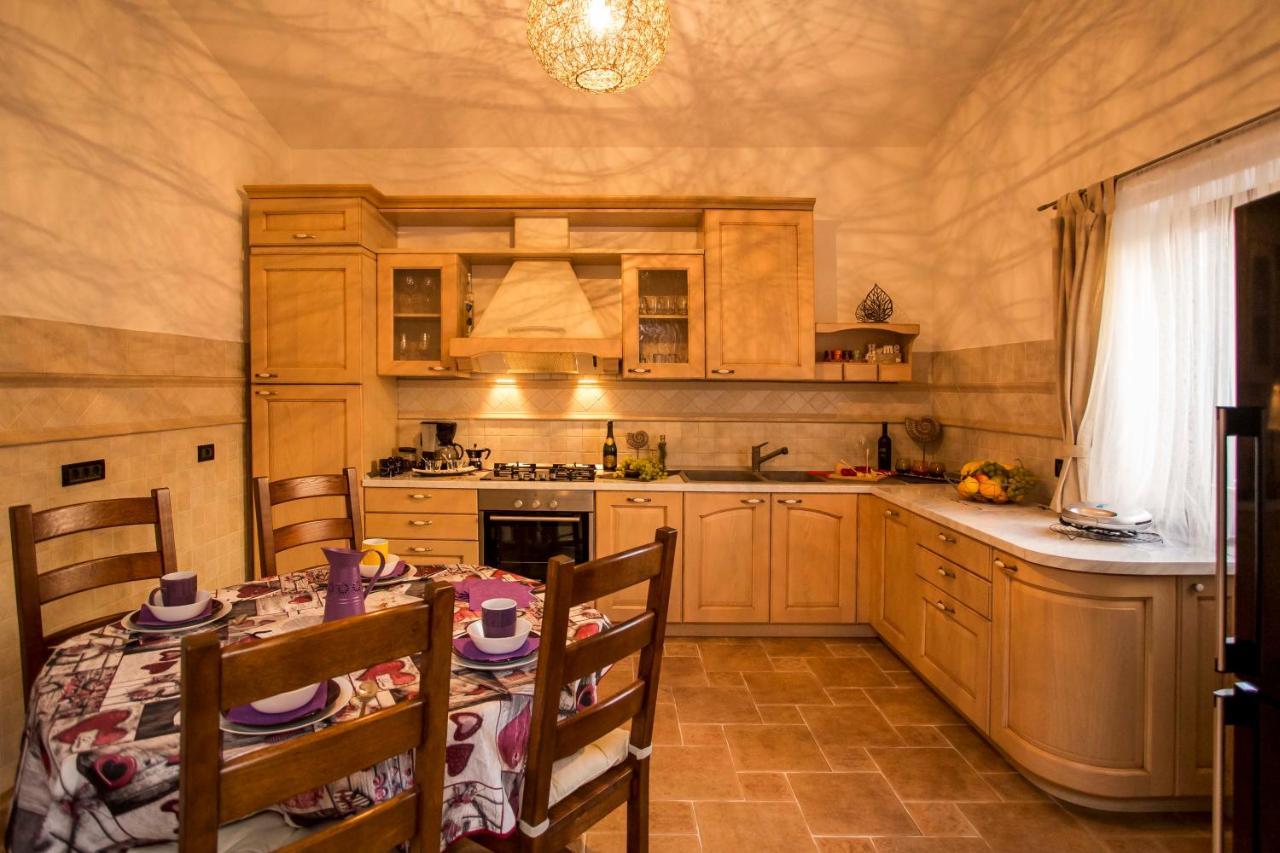 Holiday House Alex روفينج المظهر الخارجي الصورة